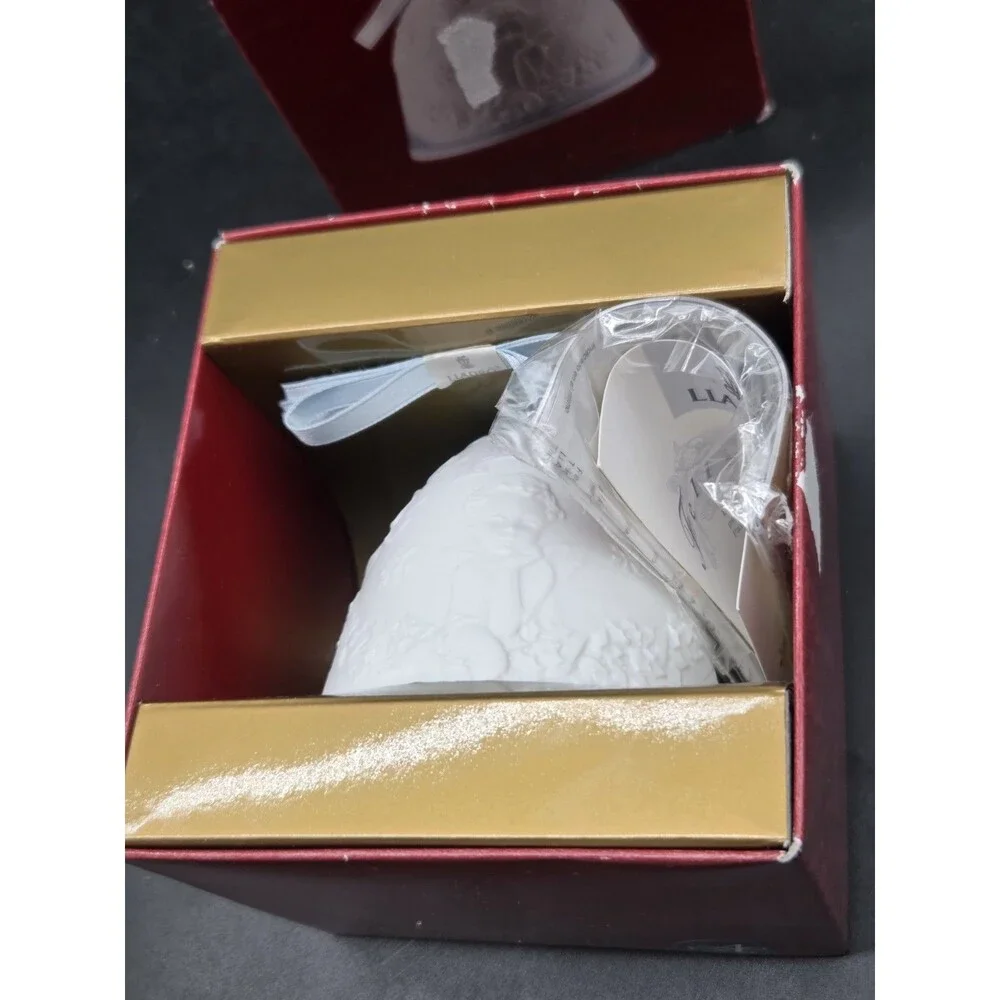 Lladro 2000 Annual Holiday Christmas Ornament Bell with Box #16700
